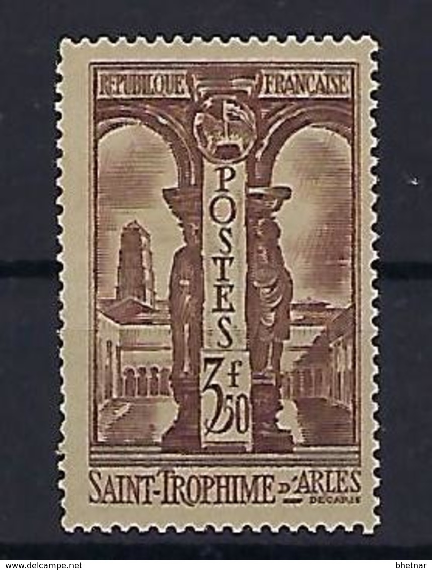 FR YT 302 " Cloître De St-Trophime " 1935 Neuf** - Neufs