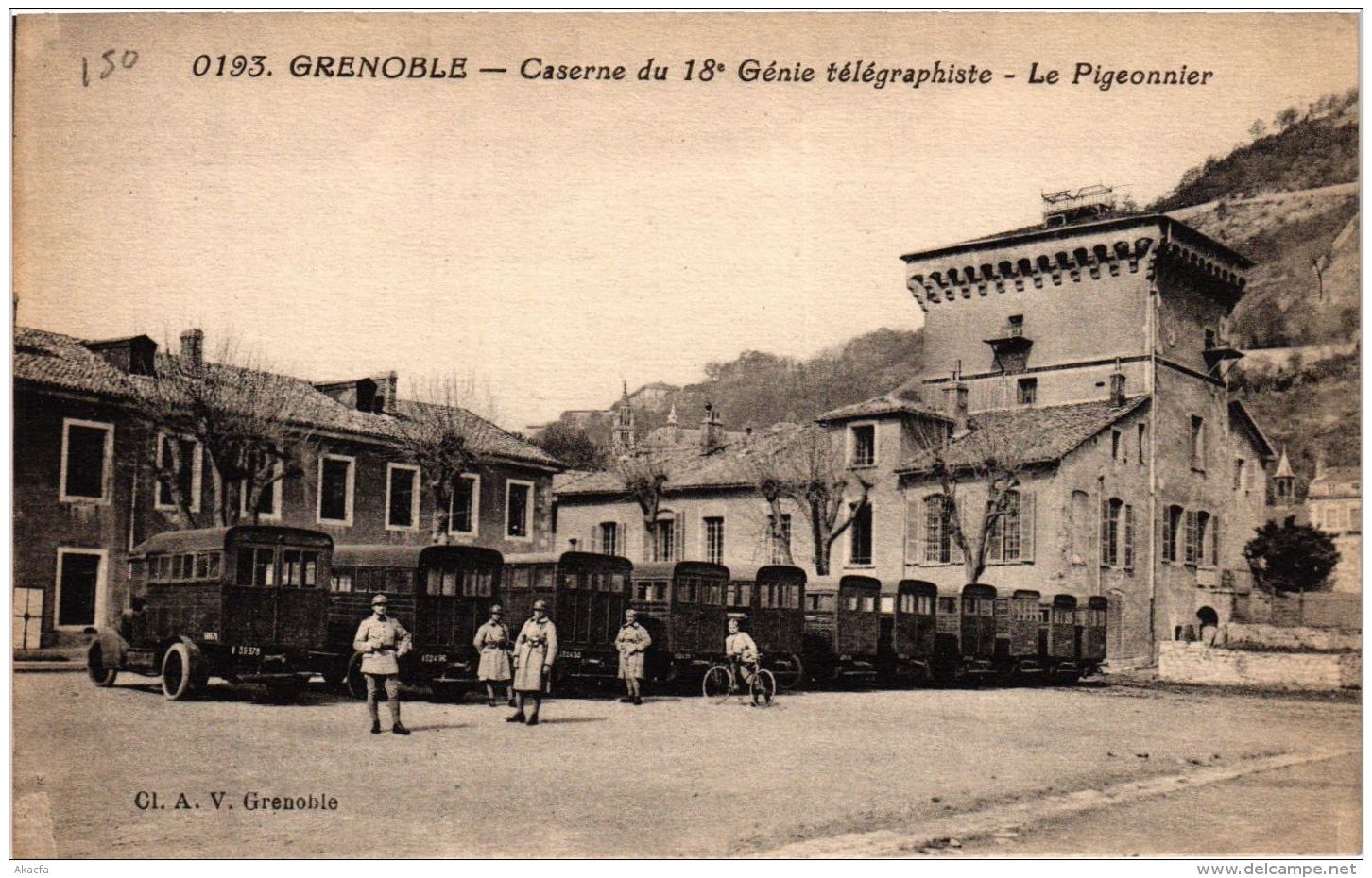 CPA Grenoble- Caserne Du 18e Génie Télégraphiste- Le Pigeonnier (668221) - Grenoble