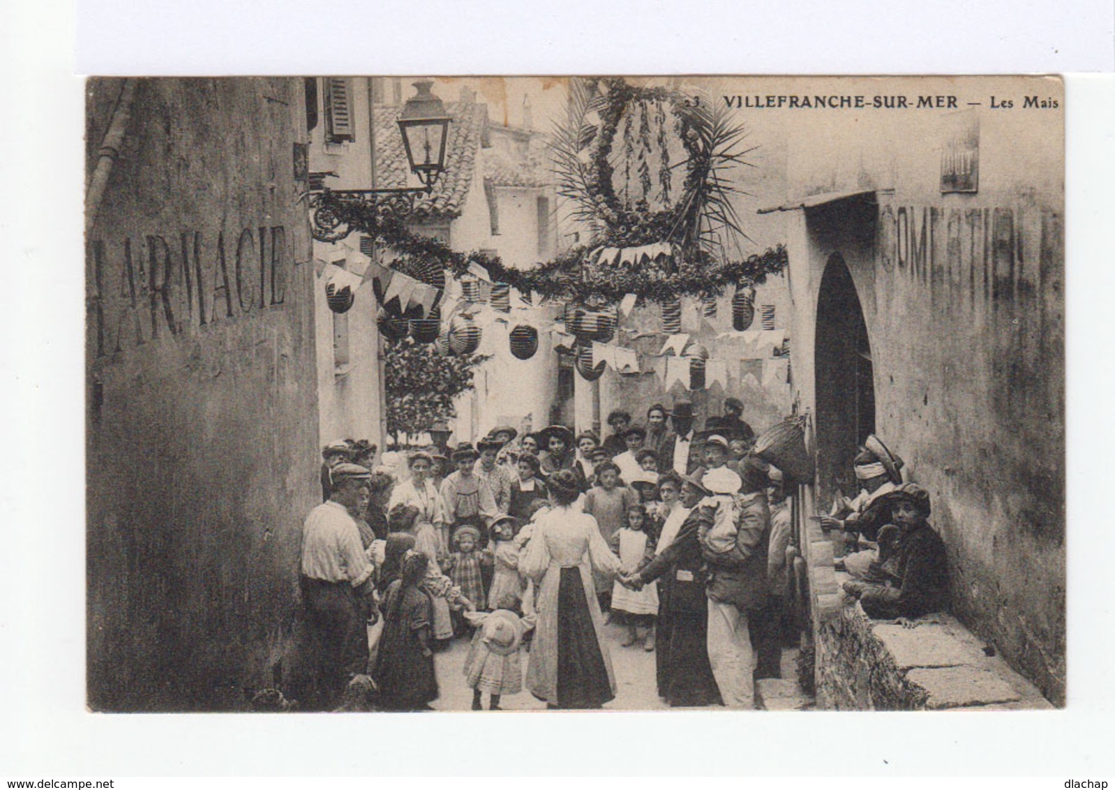 Villefranche Sur Mer. Les Mais. Fête Avec Ronde, Lampions. Enfants. Femmes En Costume Provençal. (2690) - Villefranche-sur-Mer