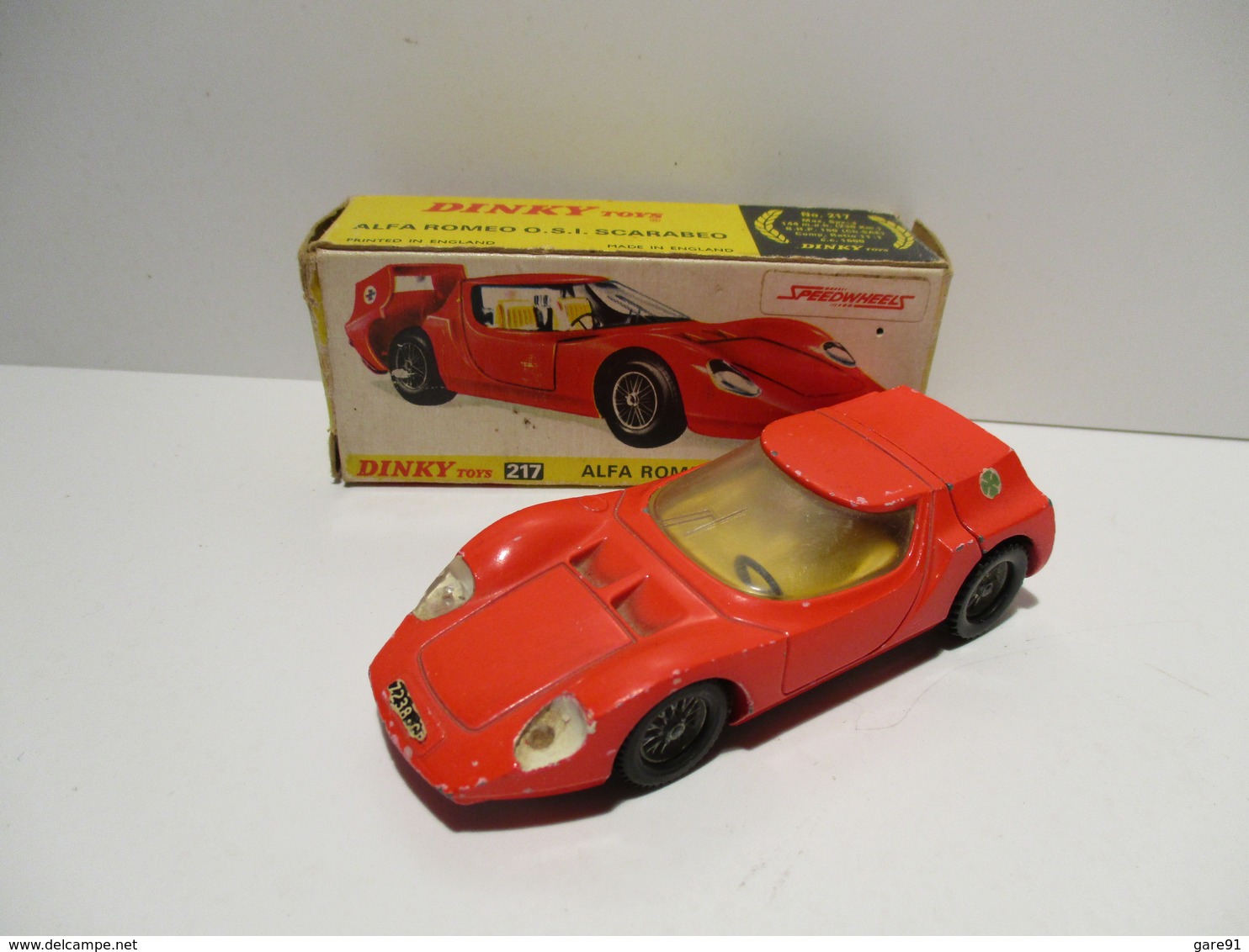 DINKY TOYS ENGLAND ALFA ROMEO SCARABEO - Autres & Non Classés