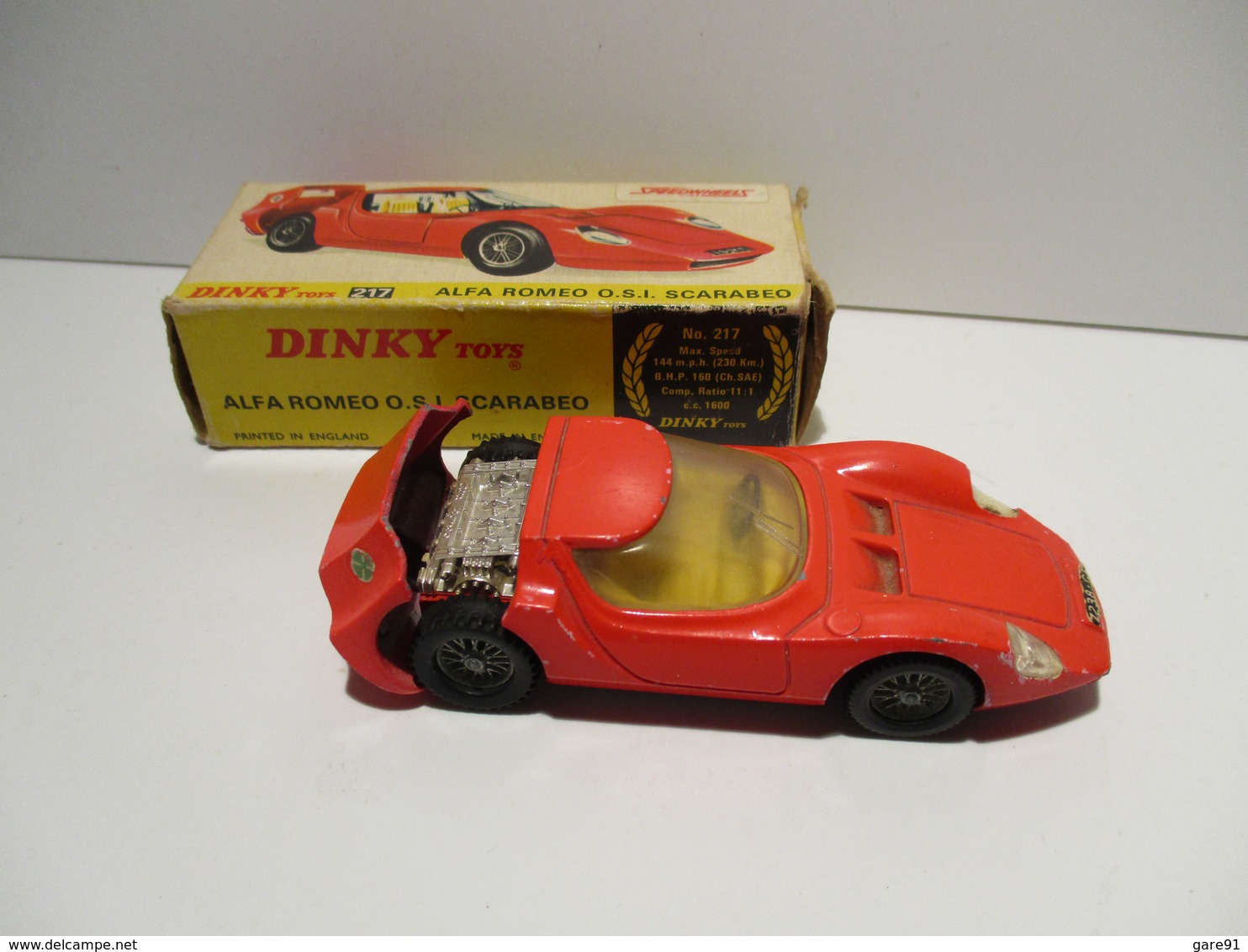 DINKY TOYS ENGLAND ALFA ROMEO SCARABEO - Autres & Non Classés