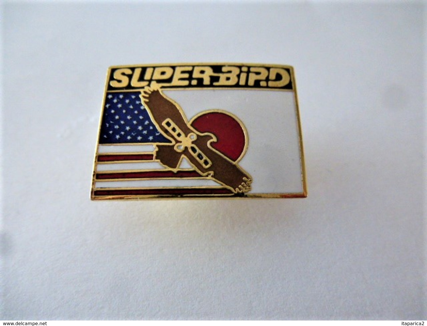 PINS SUPER BIRD AUTOMOBILE  OISEAU ET DRAPEAU USA/ 33NAT - Other & Unclassified