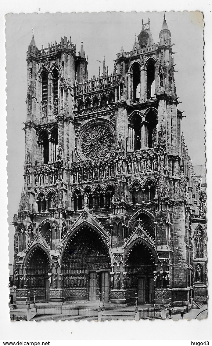 AMIENS - N° 1 - LA CATHEDRALE - FORMAT CPA VOYAGEE - Amiens