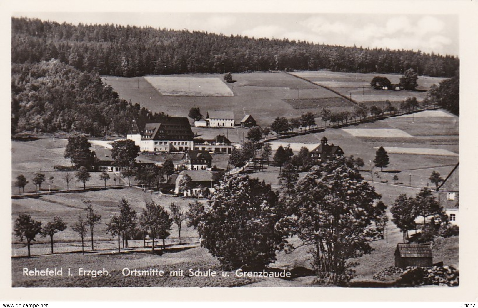 AK Rehefeld - Erzgebirge - Ortsmitte Mit Schule U. Grenzbaude (34250) - Rehefeld