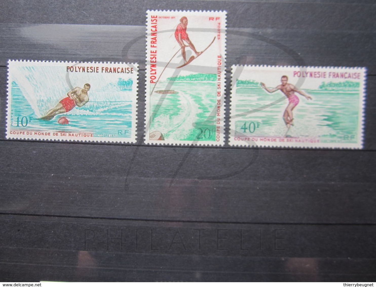 VEND BEAUX TIMBRES DE POLYNESIE N° 86 - 88 , X !!! - Neufs