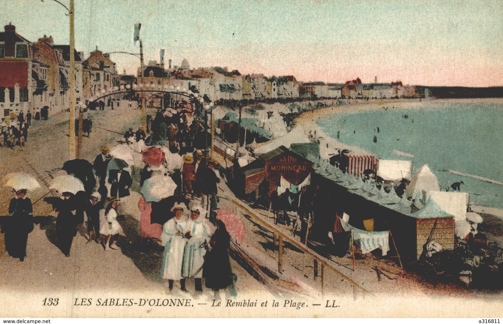 LES SABLES D'OLONNE LE REMBLAI ET LA PLAGE - Sables D'Olonne