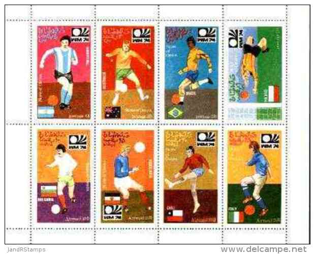 27416 Oman 1974 Football World Cup Perf Sheetlet Containing Complete Set Of 8 Unmounted Mint - 1974 – Germania Ovest