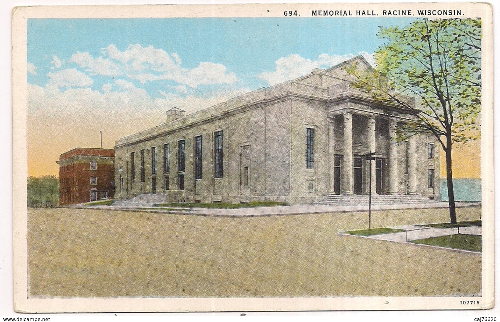 Memorial Hall , Racine , Wisconsin - Racine