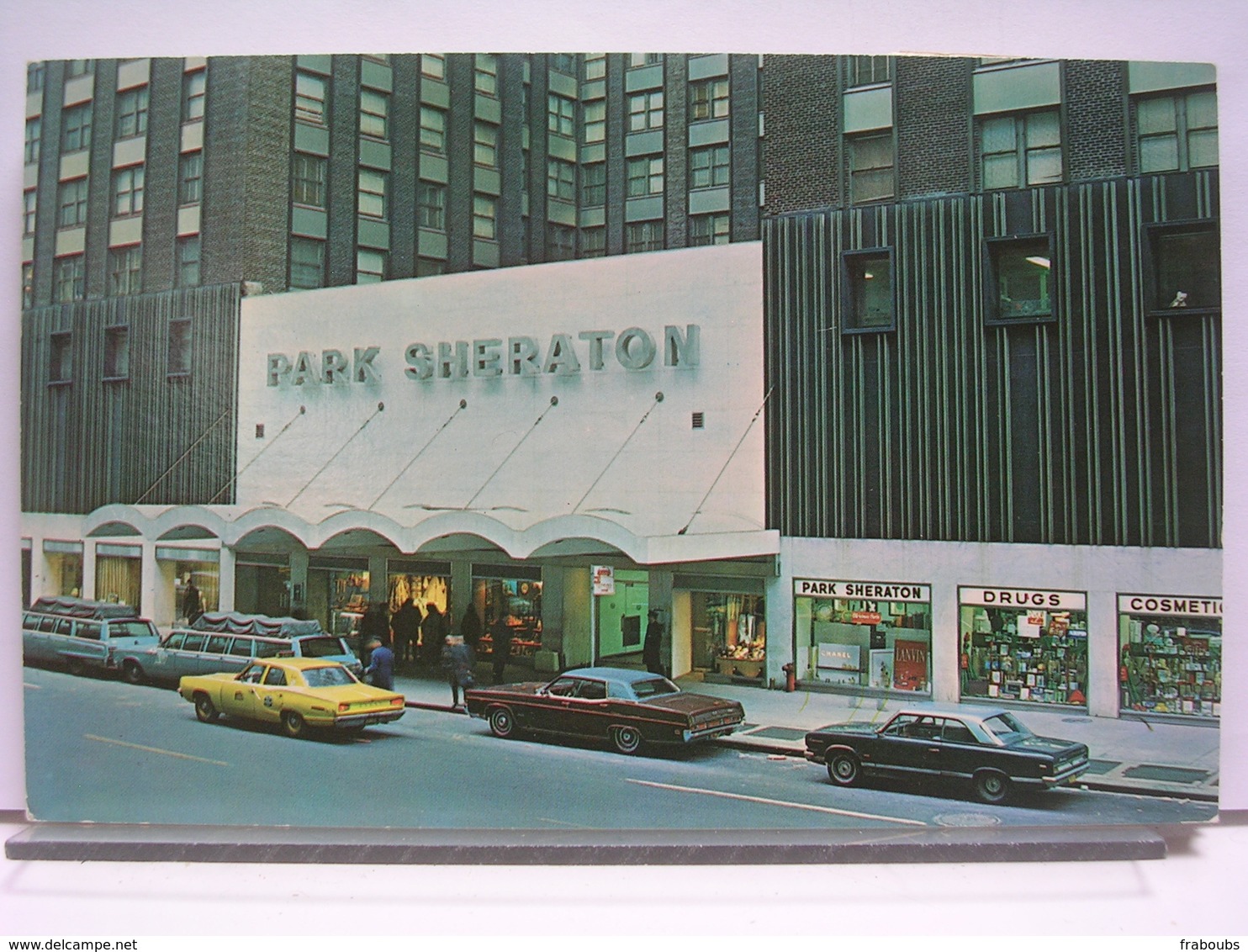 ETATS UNIS - NEW YORK - PARK SHERATON HOTEL - ANIMEE - AUTOMOBILES / CARS - Cafés, Hôtels & Restaurants