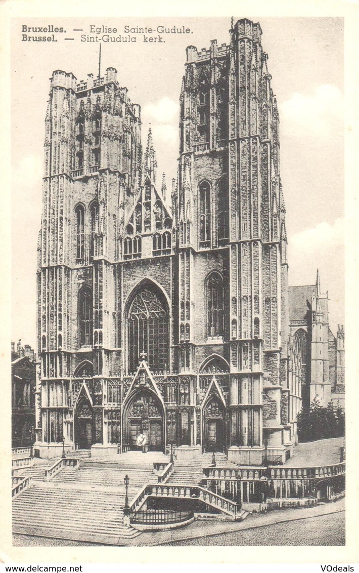 Bruxelles - CPA - Brussel - L'Eglise Sainte Gudule - Bossen, Parken, Tuinen