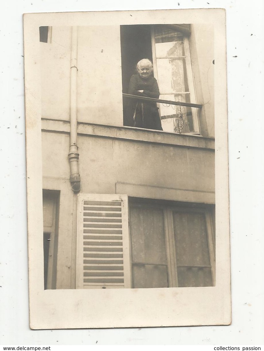 Carte Photo Guilleminot , Femme , 60 Boulevard DIDEROT , 2 Scans - Mujeres