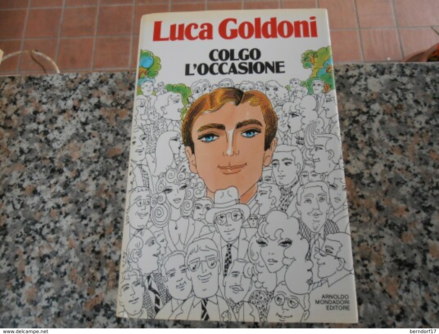 Colgo L'Occasione - Luca Goldoni - Sociedad, Política, Economía