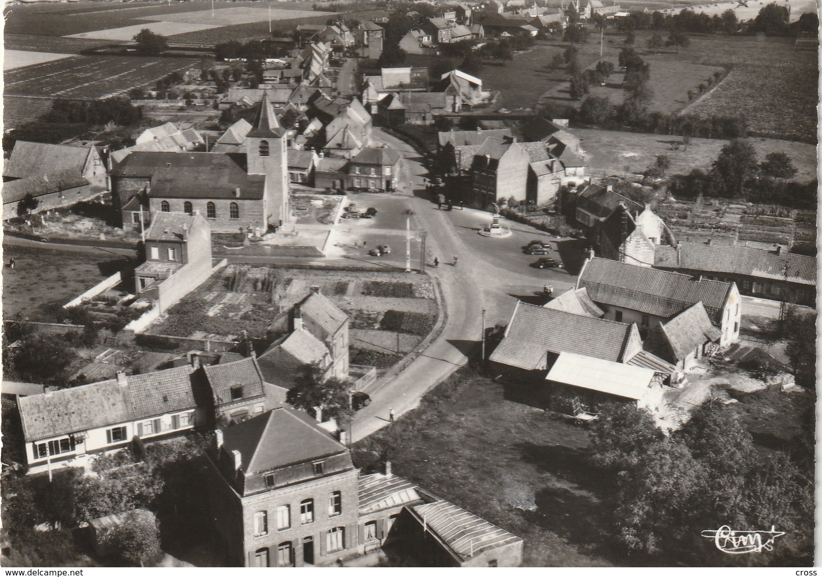 59 -SAILLY LEZ LANNOY - GRAND PLACE - L EGLISE - VUE AERIENNE ( CPSM GRAND FORMAT CIM ) - Autres & Non Classés