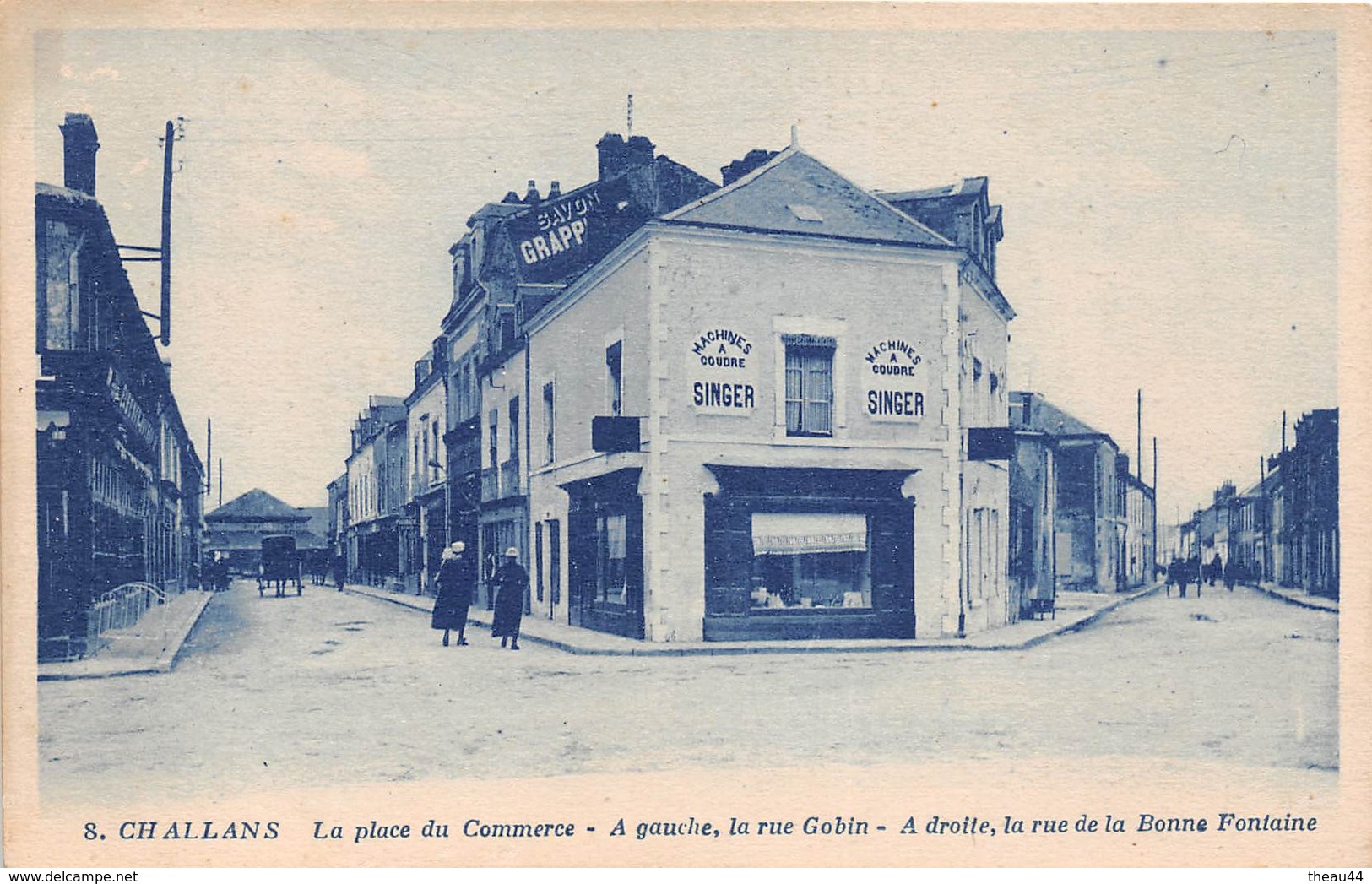 ¤¤  -  CHALLANS   -  La Place Du Commerce -  Les Rues Gobin Et De La Bonne Fontaine  - Machine à Coudre " SINGER " - Challans