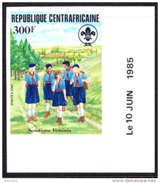 Central Africa (1985) Scouts. Imperforate.  Scott No 726, Yvert No 674. - Other & Unclassified