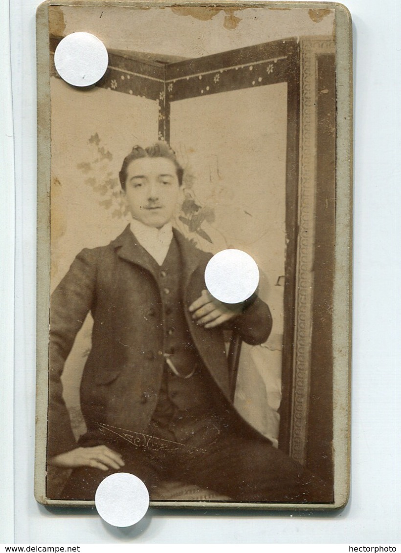 Id 1905   Jeune Homme Elegance Moustache XIX Style Marcel Proust Gay Paravent - Personnes Anonymes