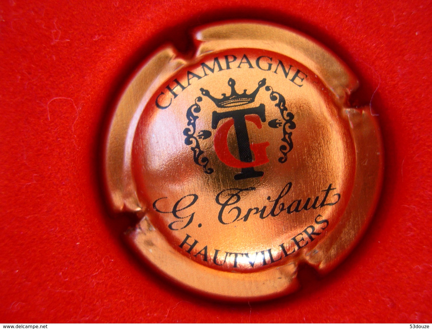 *  Capsule De Champagne  TRIBAUT G.  N°8  * - Other & Unclassified