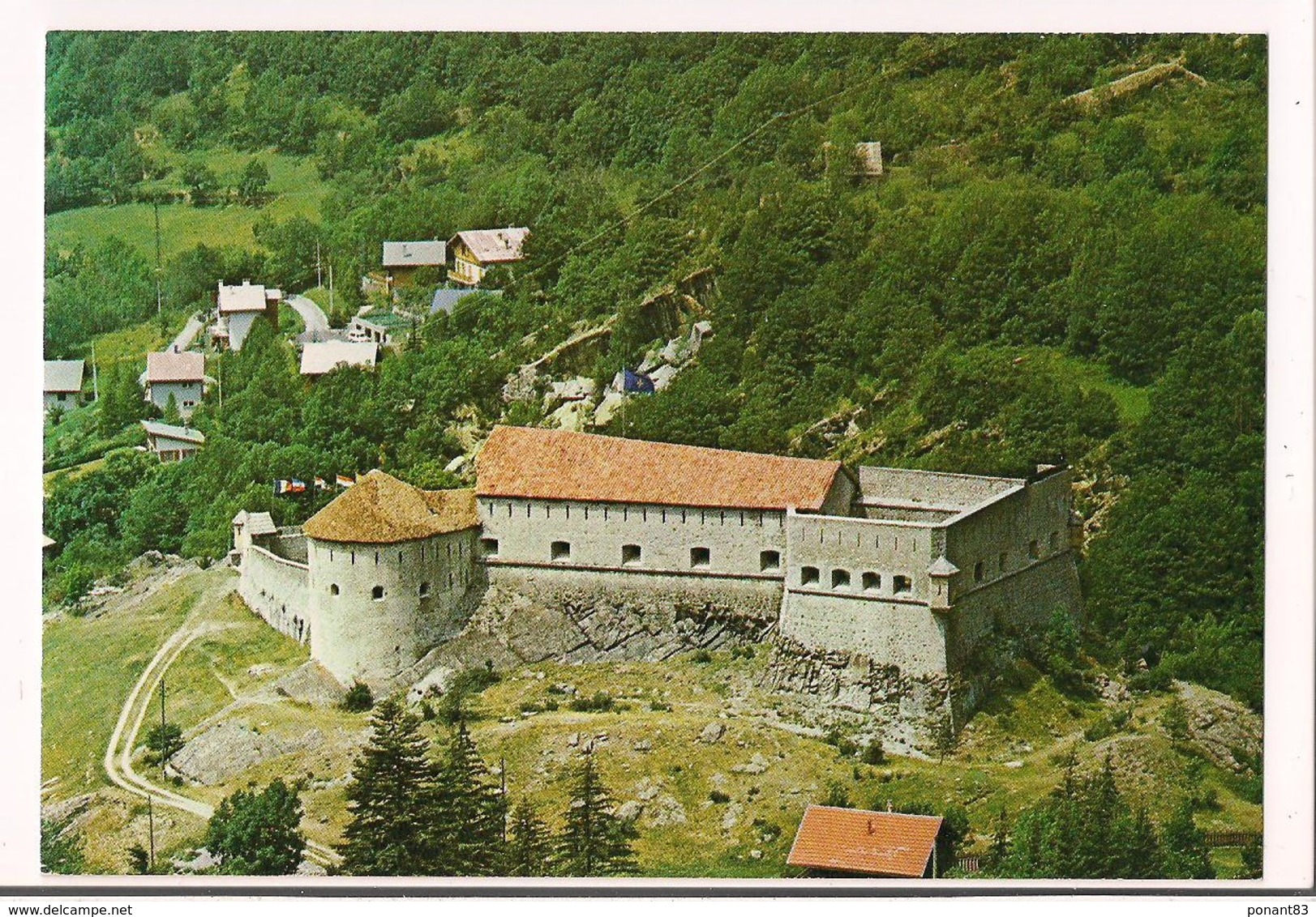 Colmars Les Alpes: Vue Aérienne Du Fort De Savoie - Carte Neuve - - Autres & Non Classés