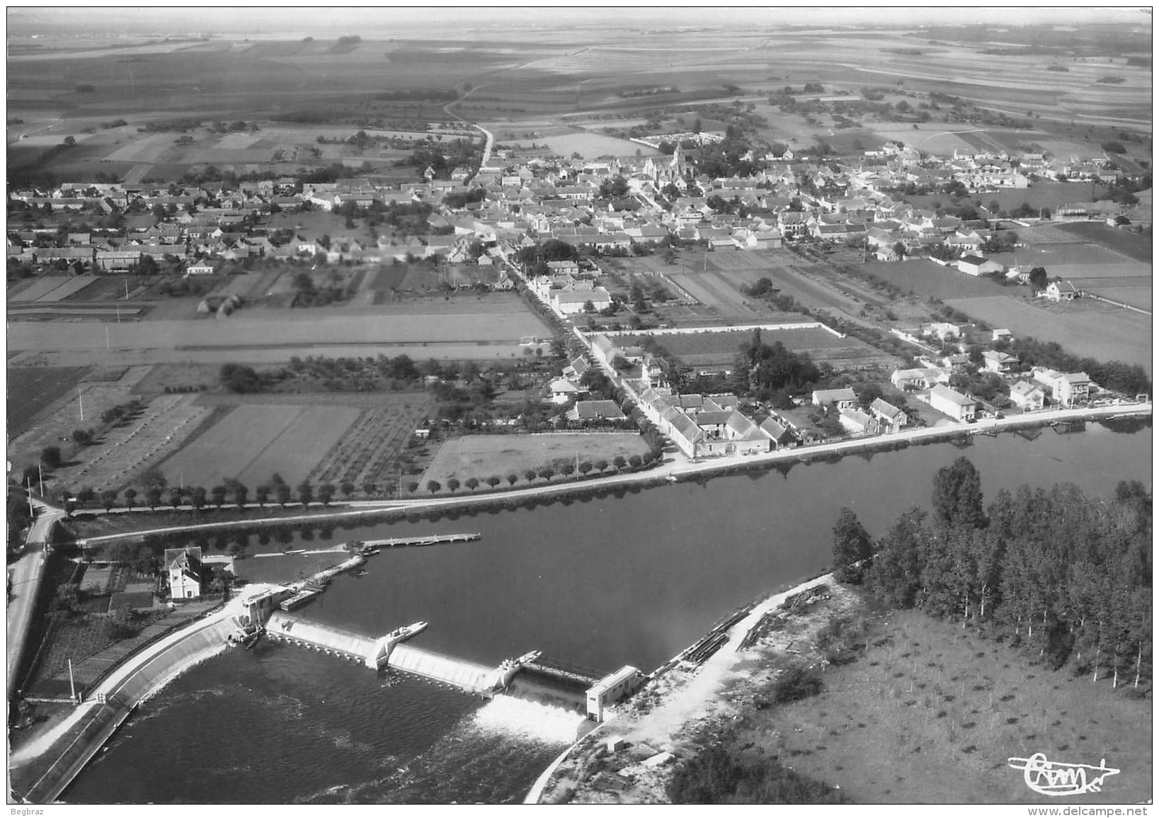 CHAMPIGNY SUR YONNE     VUE AERIENNE  BARRAGE - Champigny