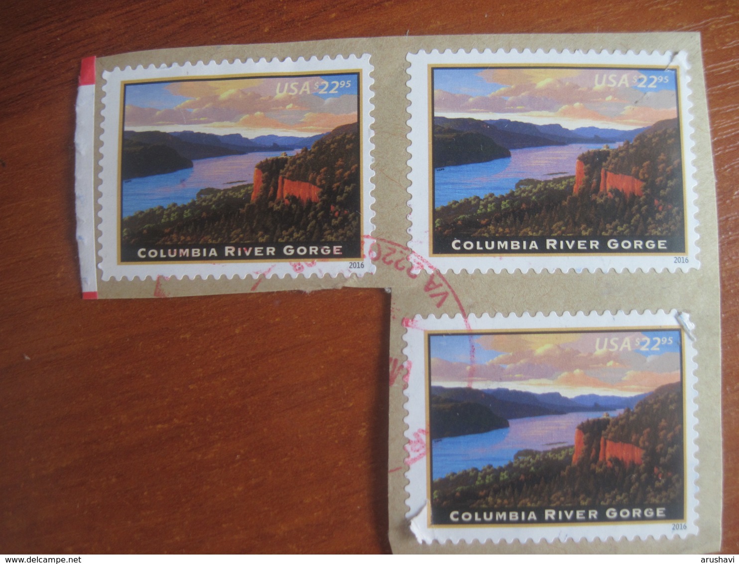 USA 2016 Columbia River Gorge Three Stamps On Paper USED - Used Stamps