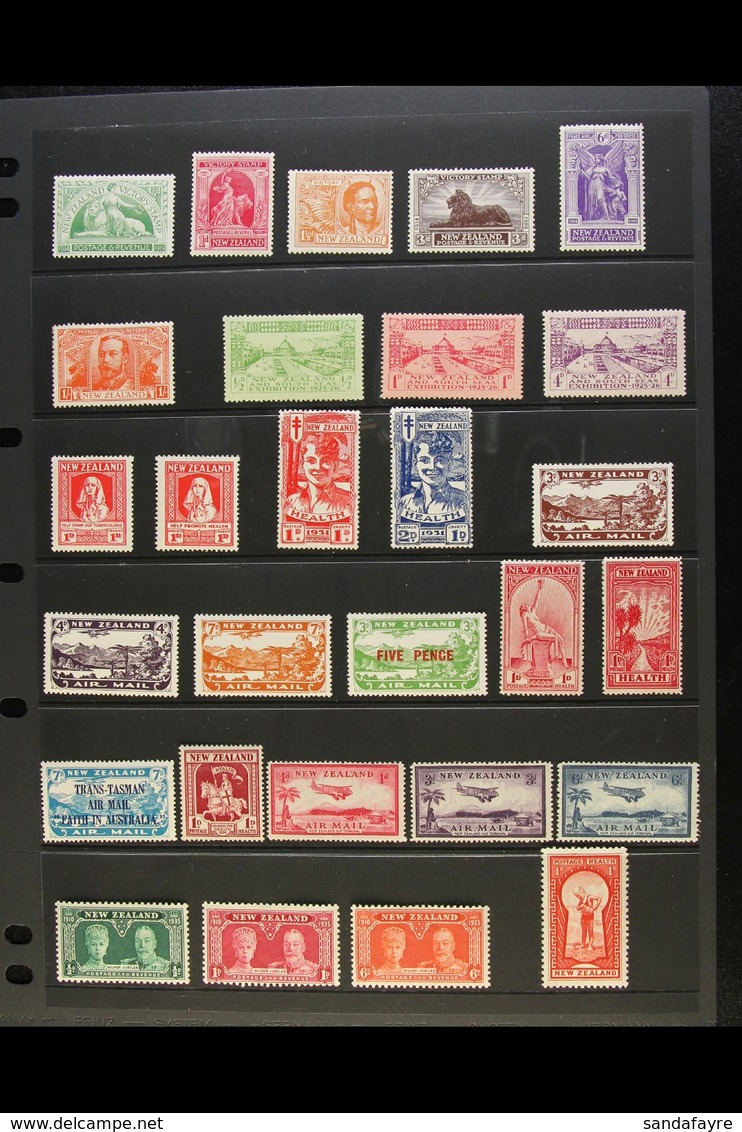 1920-35 FINE MINT COLLECTION  A Complete Collection Of The Commemorative, Air Mail, And Health Stamps For The Period, In - Sonstige & Ohne Zuordnung