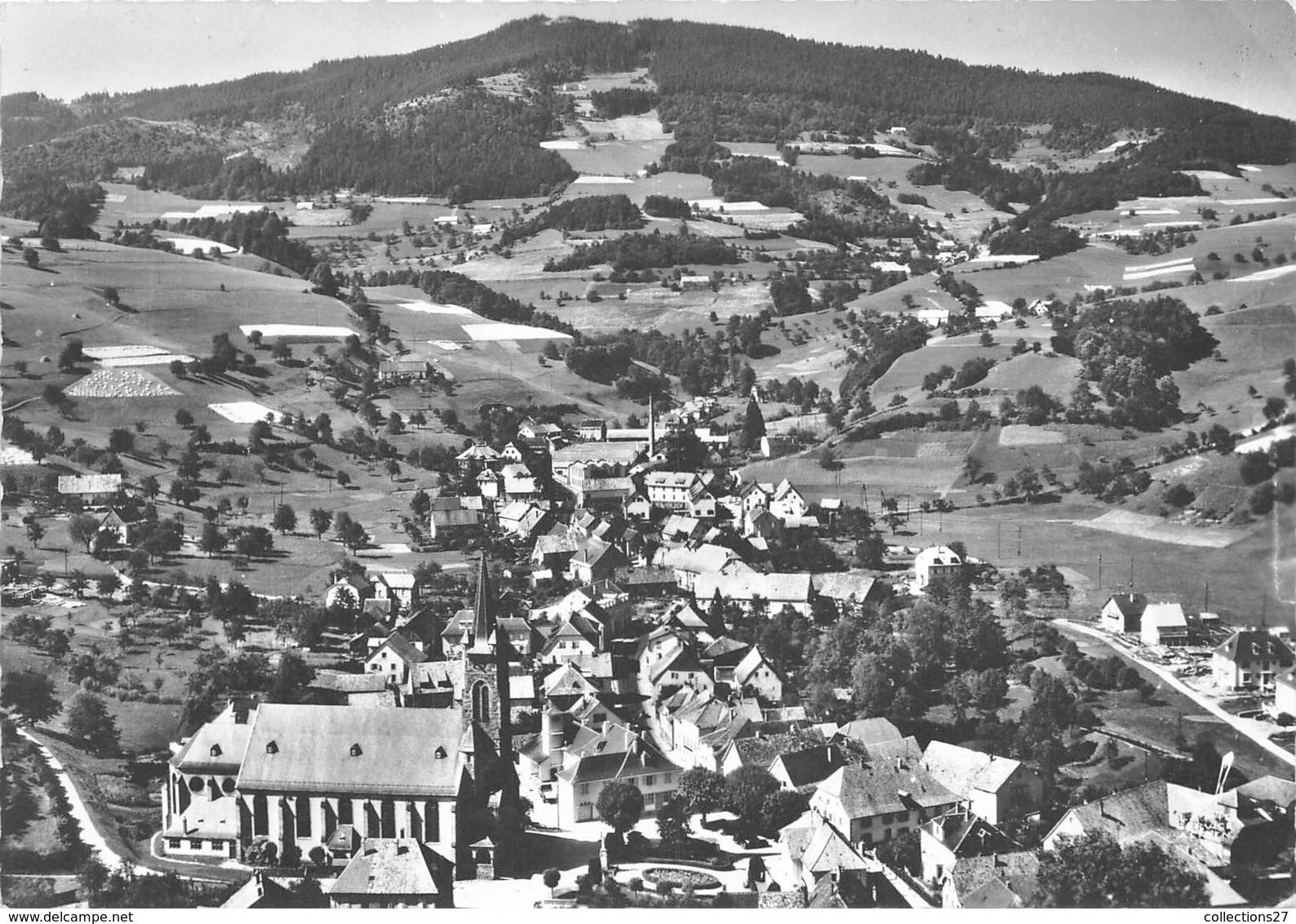 68-LAPOUTROIE- VUE DU CIEL MONTAGNE DU BAMBOIS - Lapoutroie