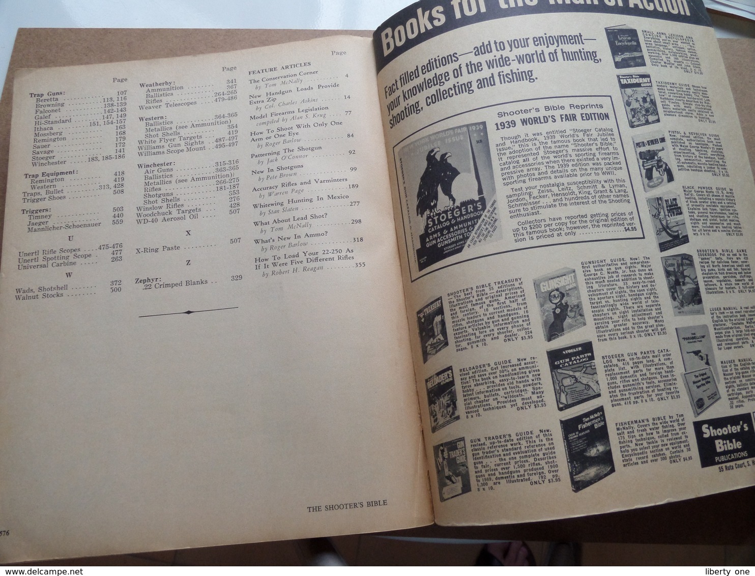 SHOOTER'S BIBLE World's Standard Firearms Reference Book ( N° 63 - Edition 1972 / Stoeger ) Older Book ! - Livres Sur Les Collections