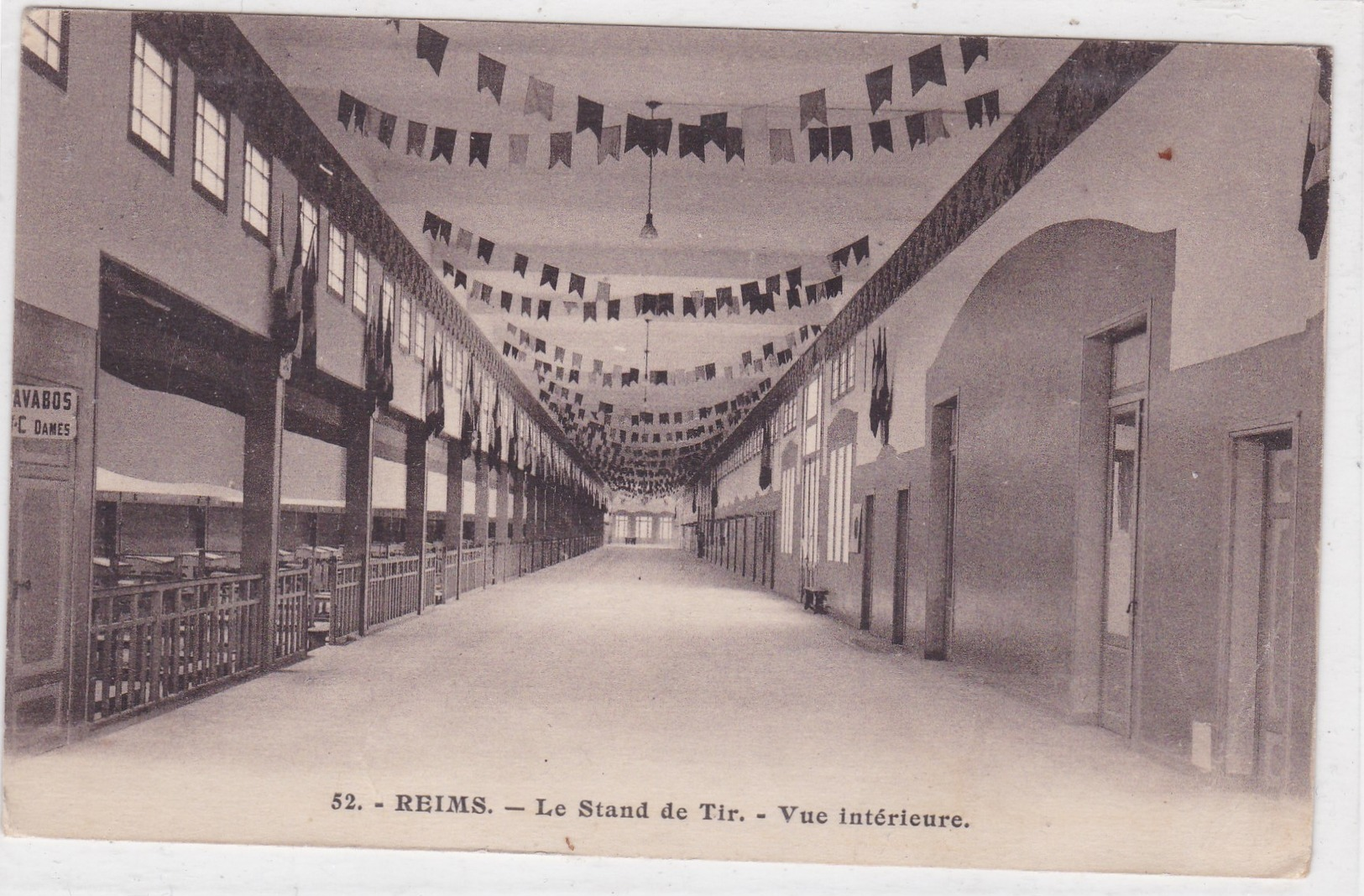 Reims - Le Stand De Tir - Vue Intérieure - Reims