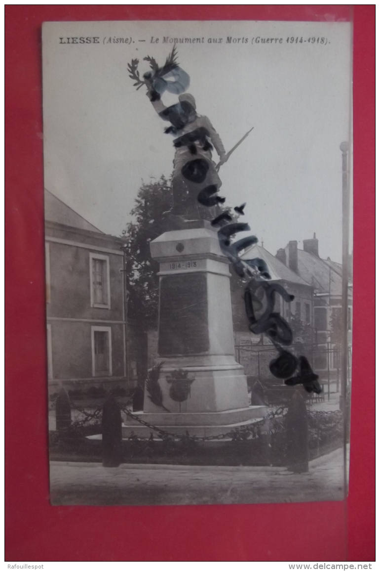 Cp  Liesse Le  Monument Aux  Morts - War Memorials