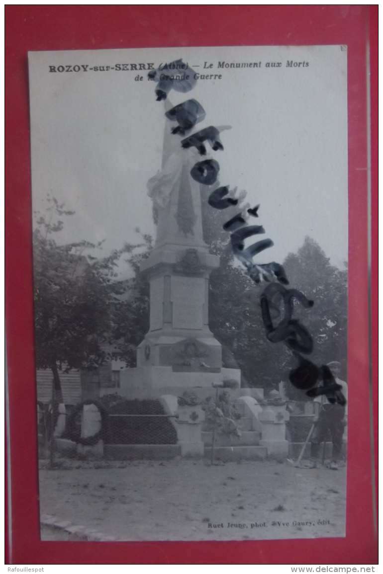 Cp  Rosoy Sur Serre Le Le  Monument Aux  Morts Animé - War Memorials