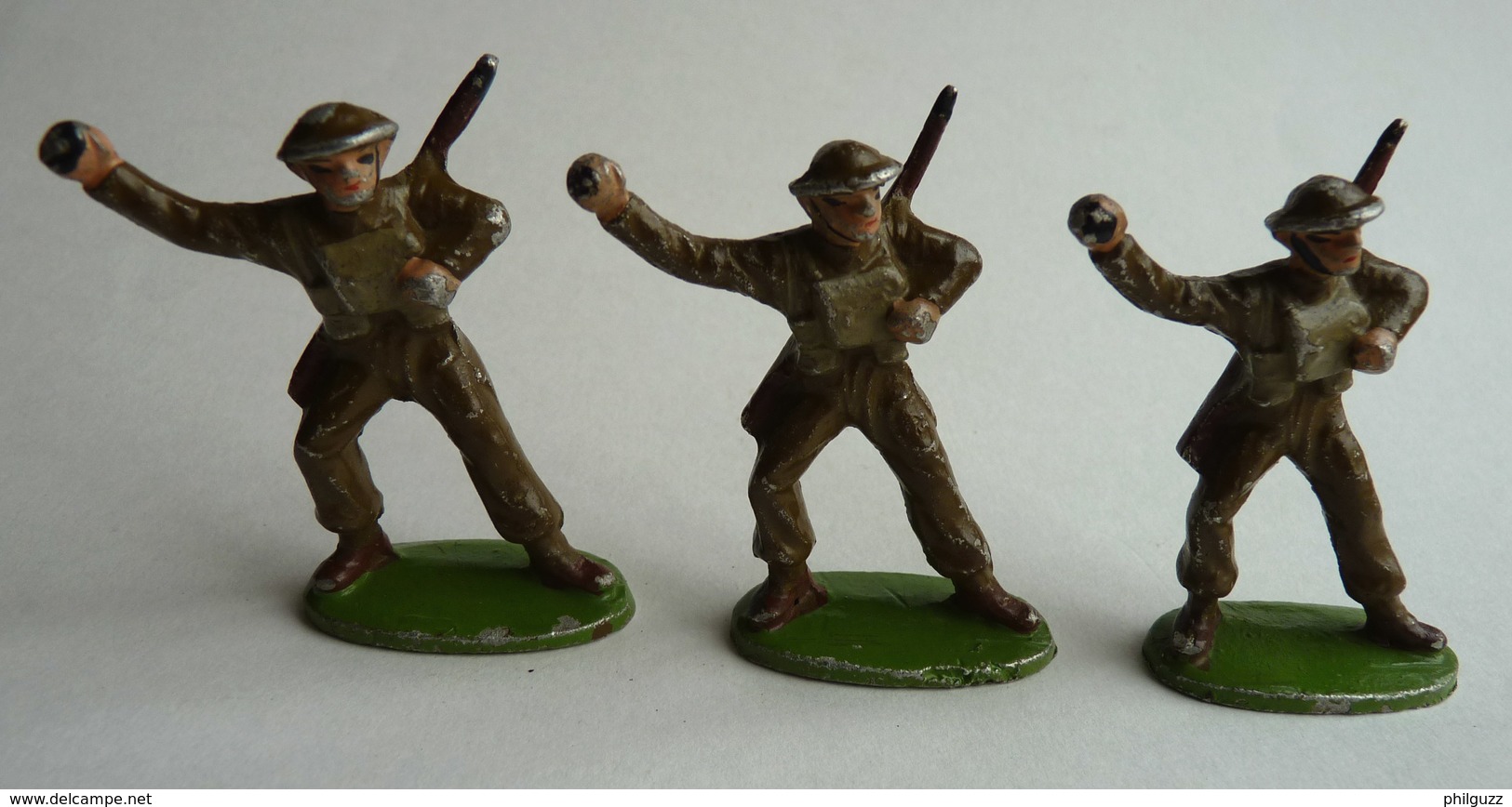 LOT FIGURINE QUIRALU 3 FIGURINES  SOLDATS ANGLAIS GRENADE GRENADIER - ALUMINIUM - Quiralu