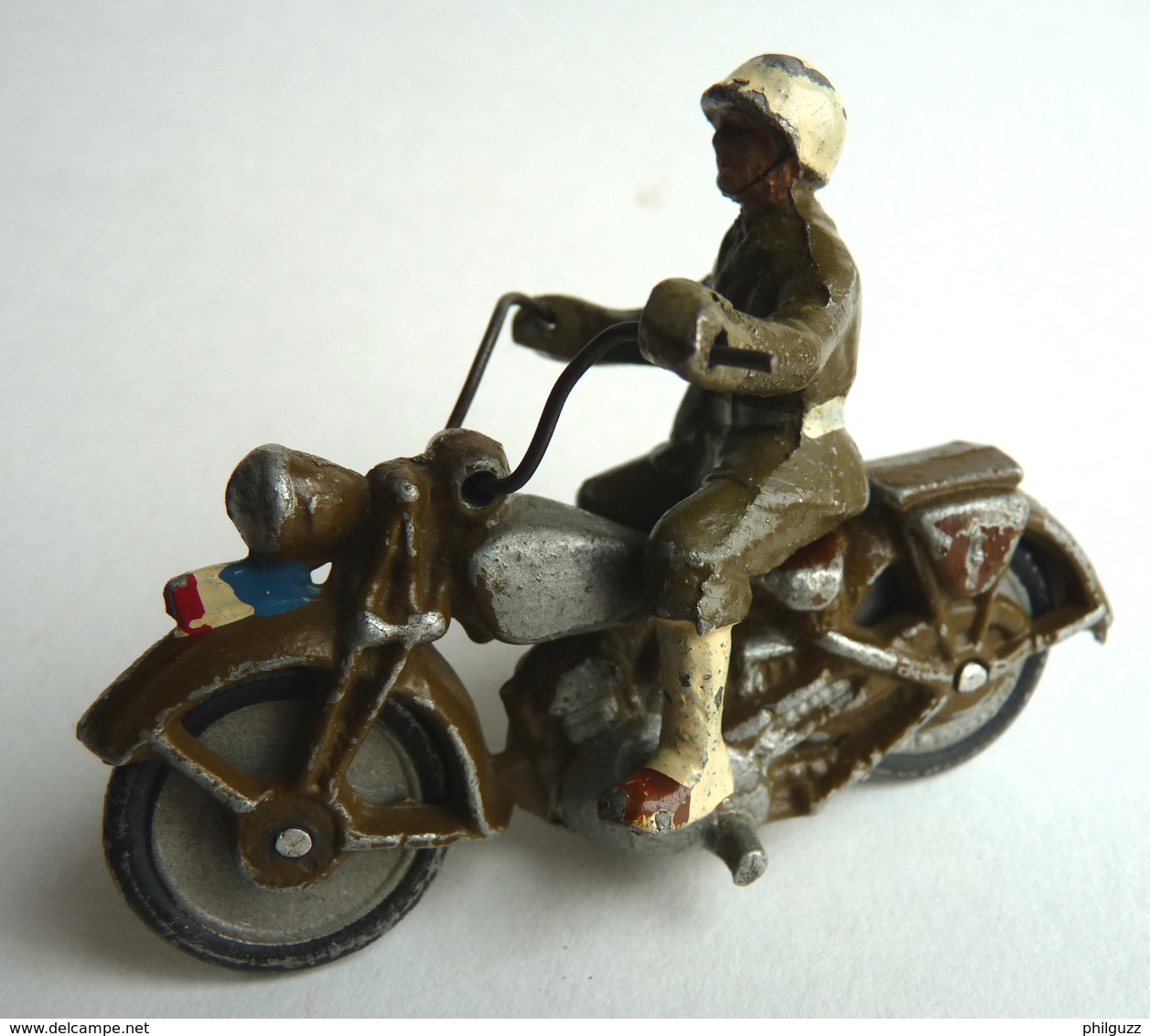 RARE FIGURINE QUIRALU SOLDAT PM POLICE MILITAIRE MOTARD - ALUMINIUM Moto - Quiralu