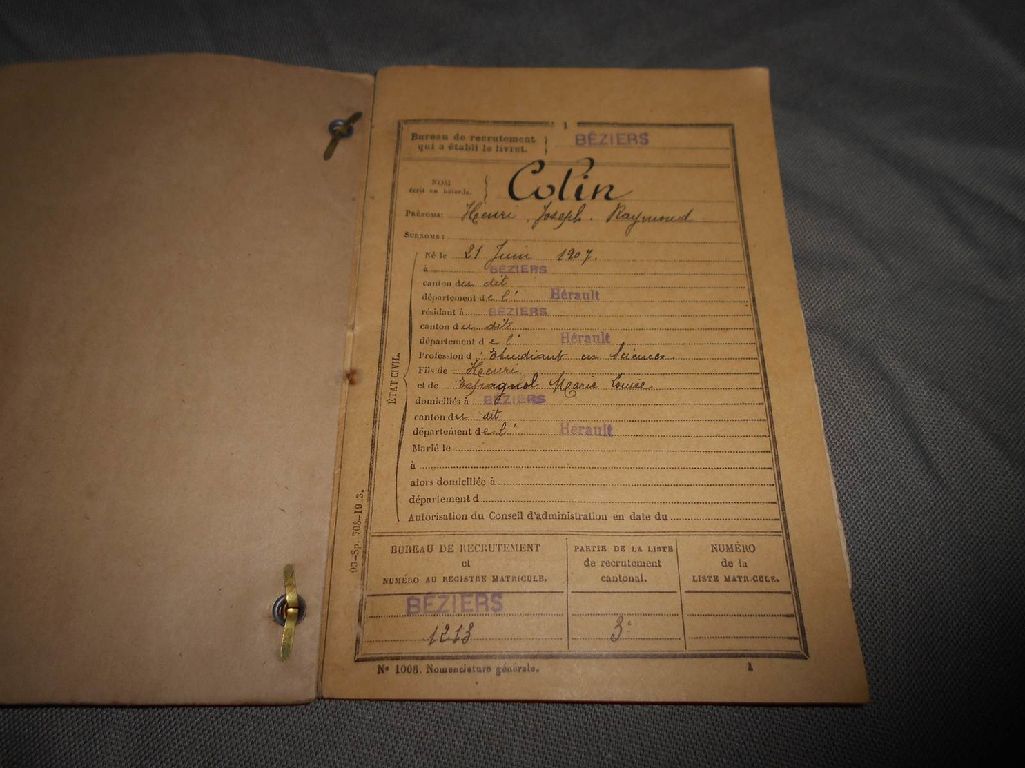 Livret De Soldat , Classe 1927,Bureau De Recrutement De Béziers, Engagé Spécial à L'école Polytechnique - Documents