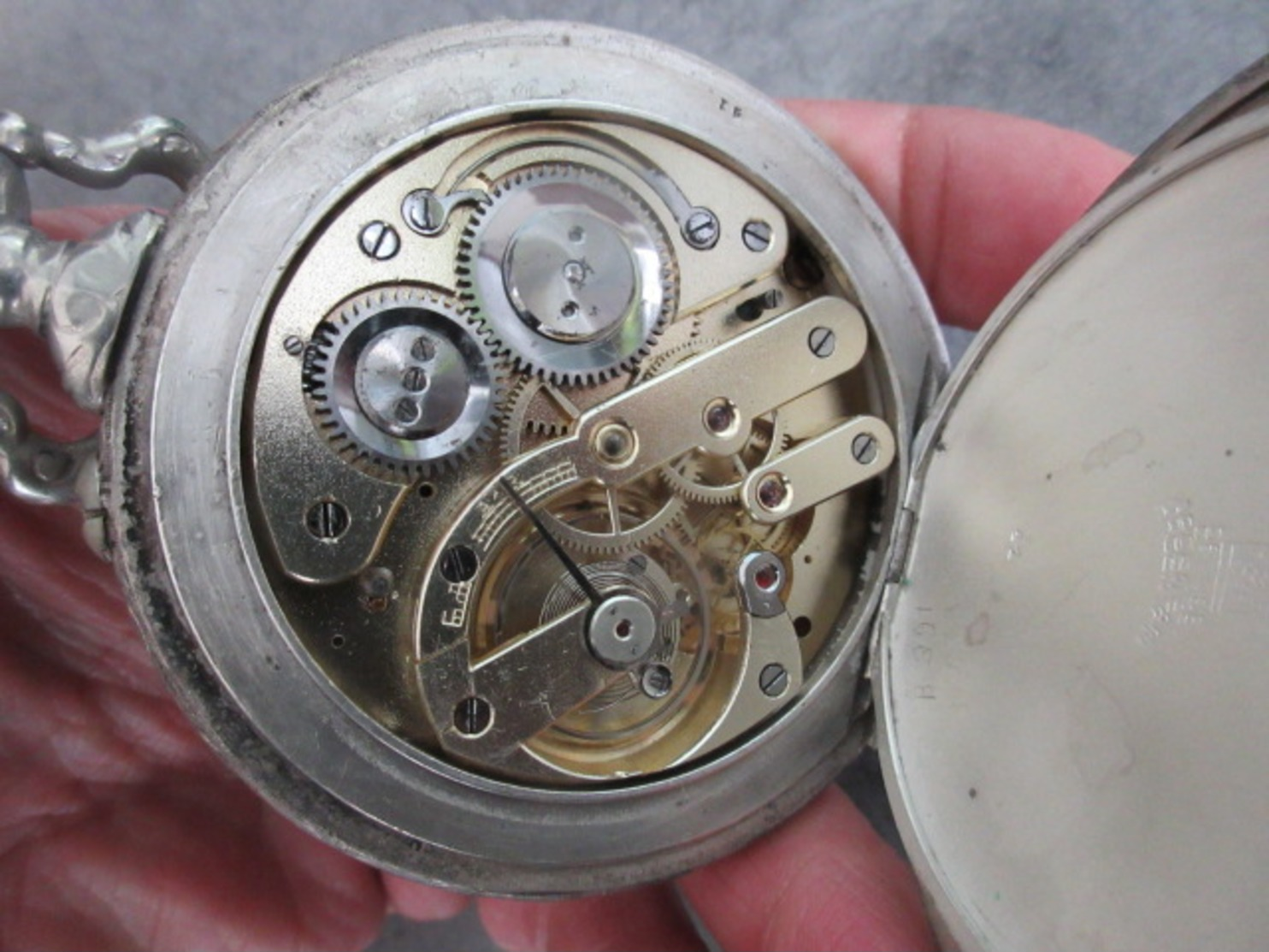 TRES BEAU REGULATEUR VERS 1900 - Watches: Old