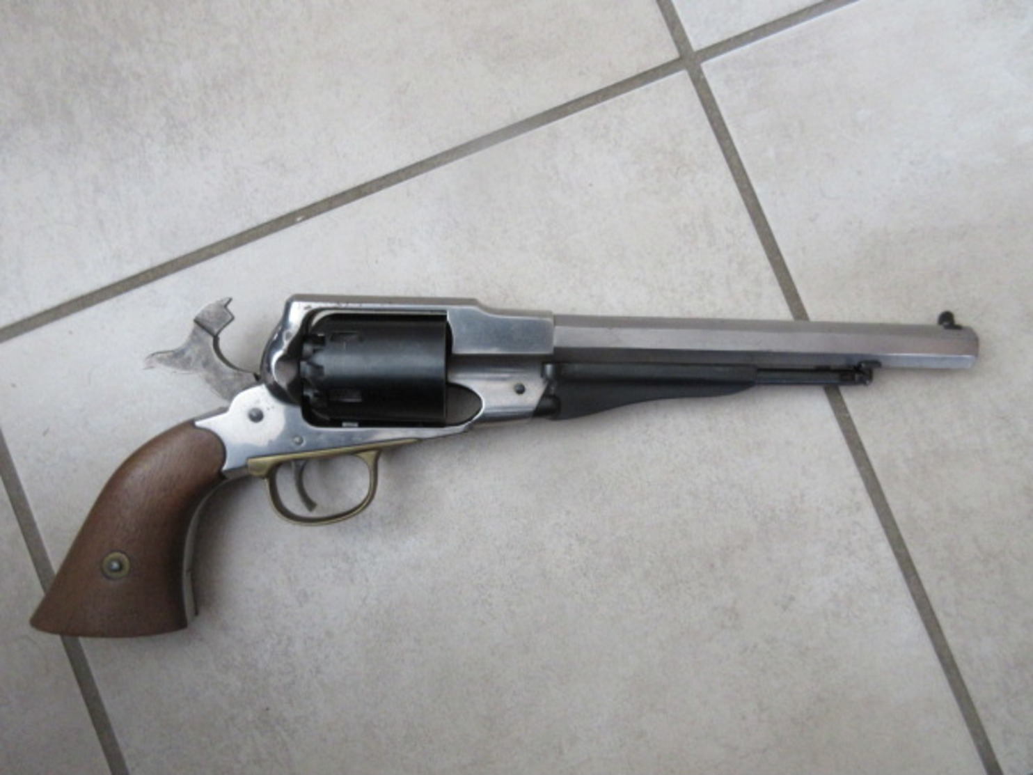 COPIE INCONNUE DE REVOLVER REMINGTON 1858 CAL 44 - Decorative Weapons