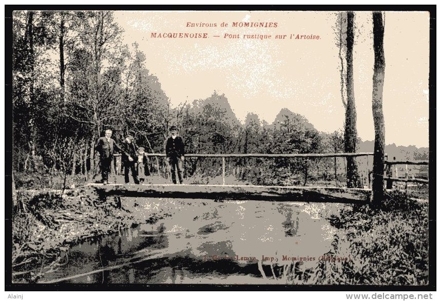 CP   Momignies   ---   Environs : Macquenoise  --  Pont Rustique Sur L'Artoise  --  Animé  --  1912 - Momignies