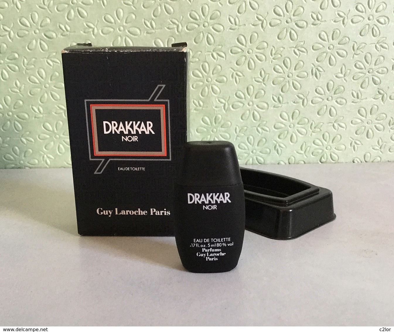 Miniature "DRAKKAR NOIR" De GUY LAROCHE Eau De Toilette 5 Ml - Miniatures Hommes (avec Boite)