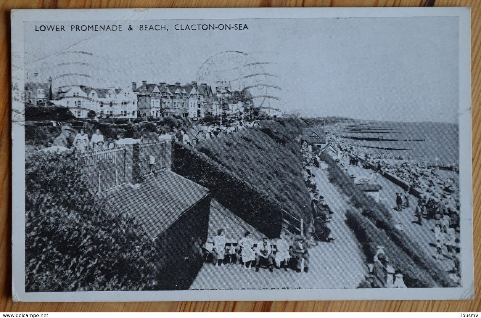 Clacton On Sea - Lower Promenade And Beach - Animée / Lied Up - Pli D'angle - (n°10580) - Clacton On Sea
