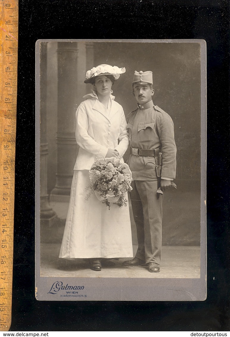 Photographie Cabinet : Maried Military Militär Militaire Soldat Autrichien / Photographe L GUTMANN WIEN IX Fotografie - Antiche (ante 1900)