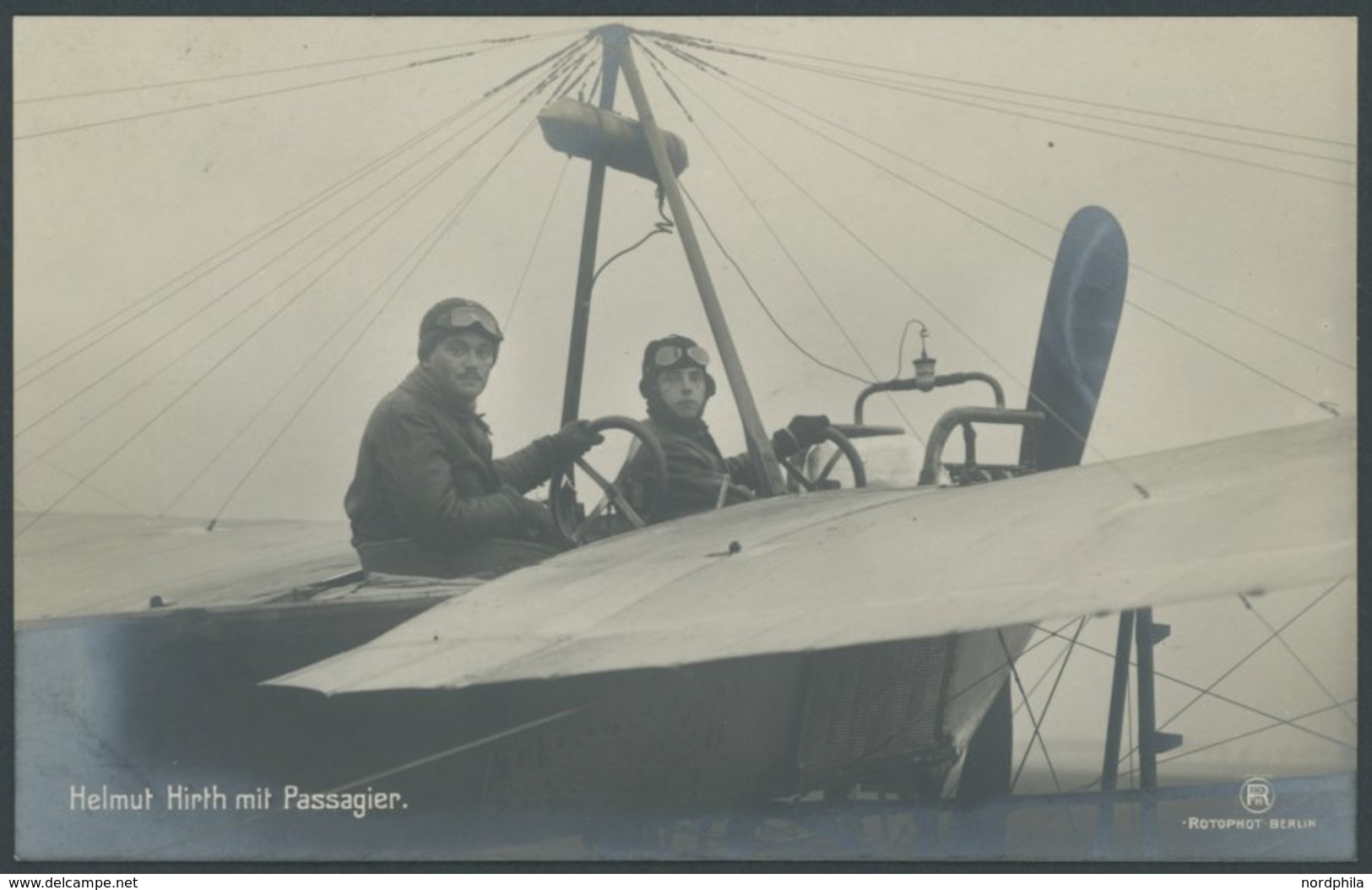 PIONIERFLUGPOST 1909-1914 1911, Offizielle Fotokarte Rundflug B.Z. Preis, Helmut Hirth Mit Passagier, Rückseitig Roter S - Aerei