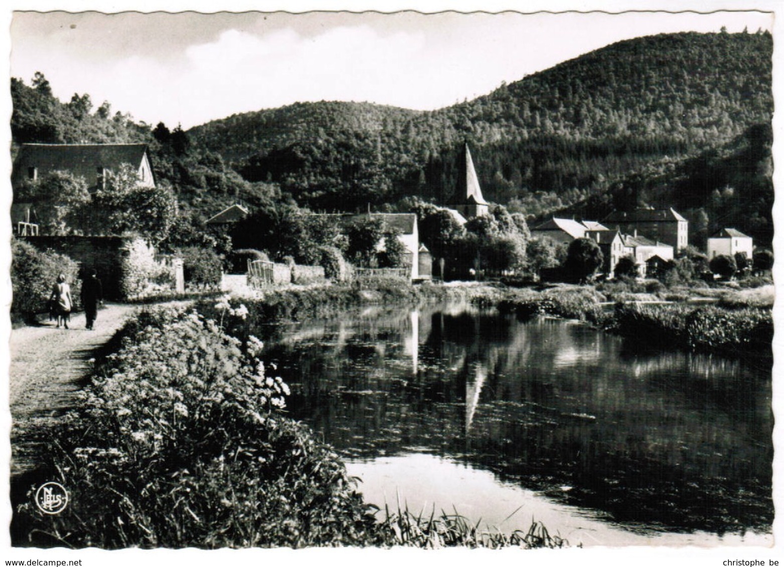 Bohan S Semois, Café Au Rustique, Vu Du Chemin Conduisant Aux Bains (pk44455) - Namur