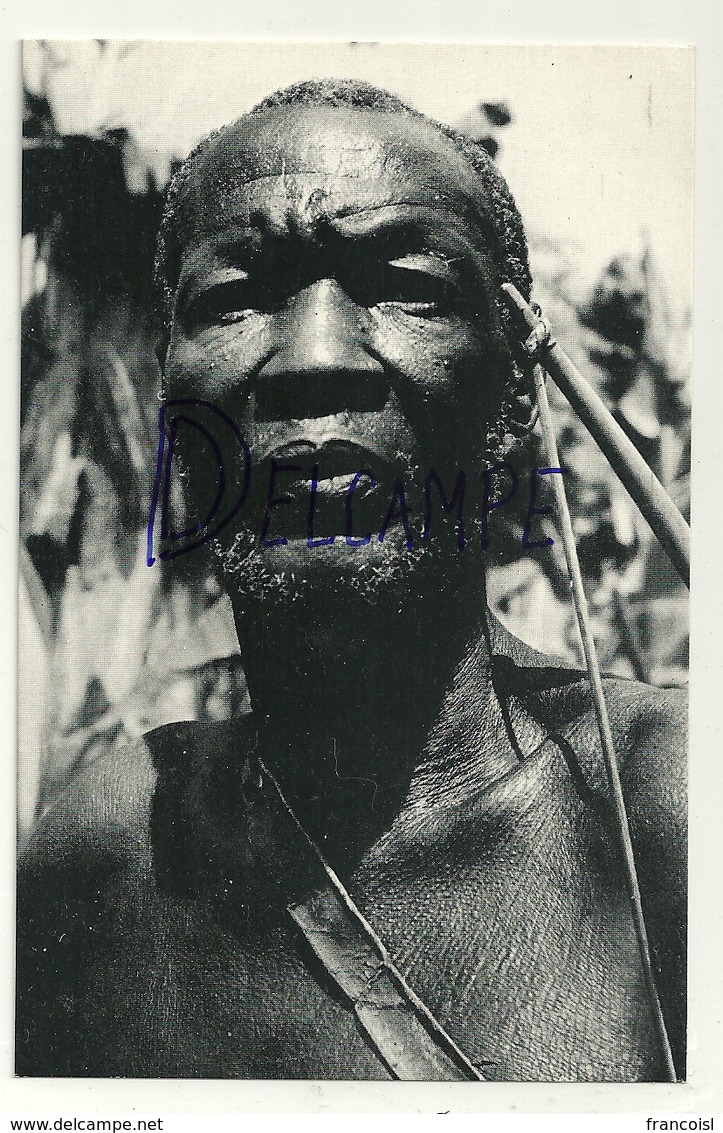 Congo. Chasseur Ba-Bali. Ituri. Photo A. Cauvin - Brazzaville