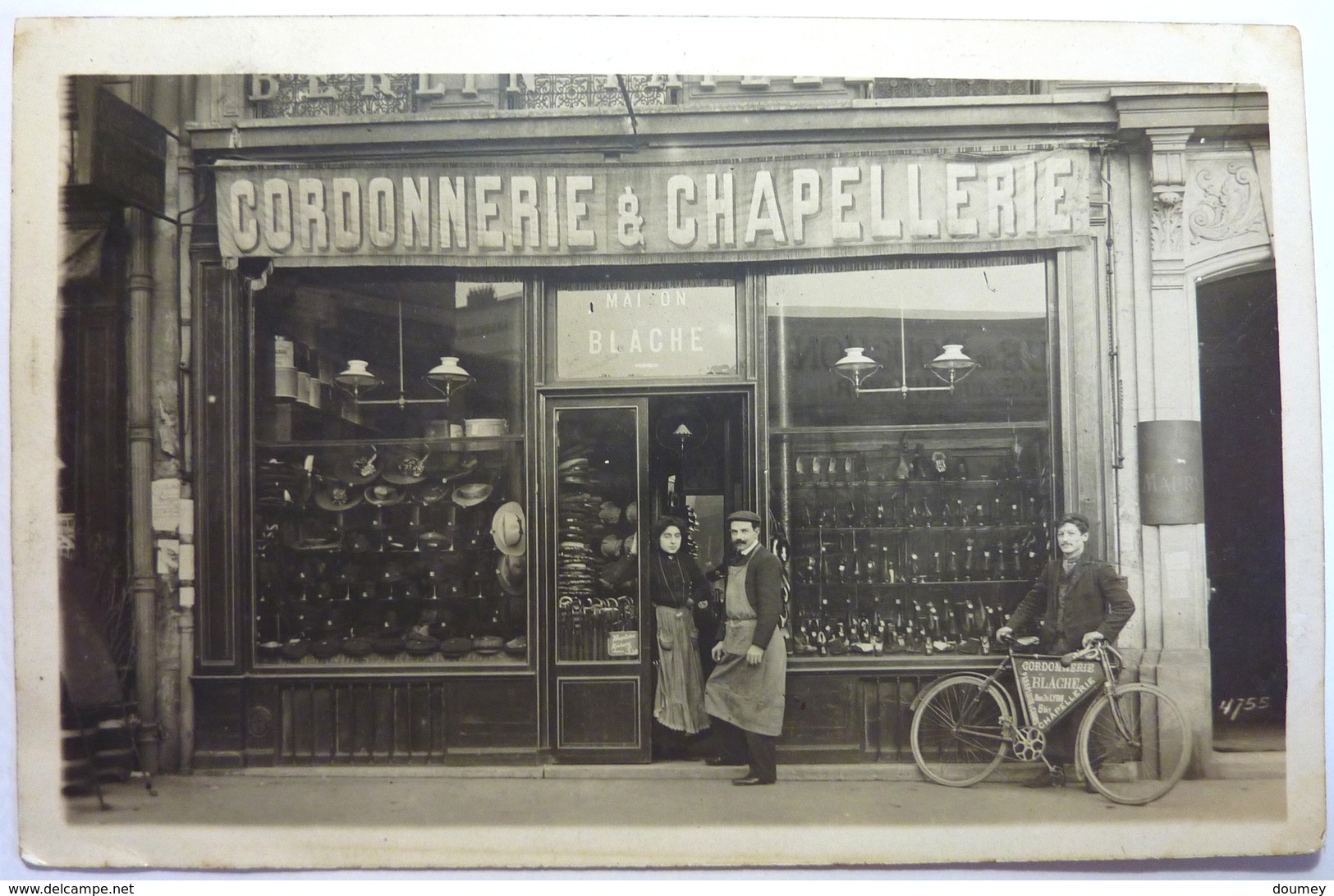 CARTE PHOTO - CORDONNERIE & CHAPELLERIE - MAISON BLACHE - 6bis RUE DE LYON - PARIS - District 12