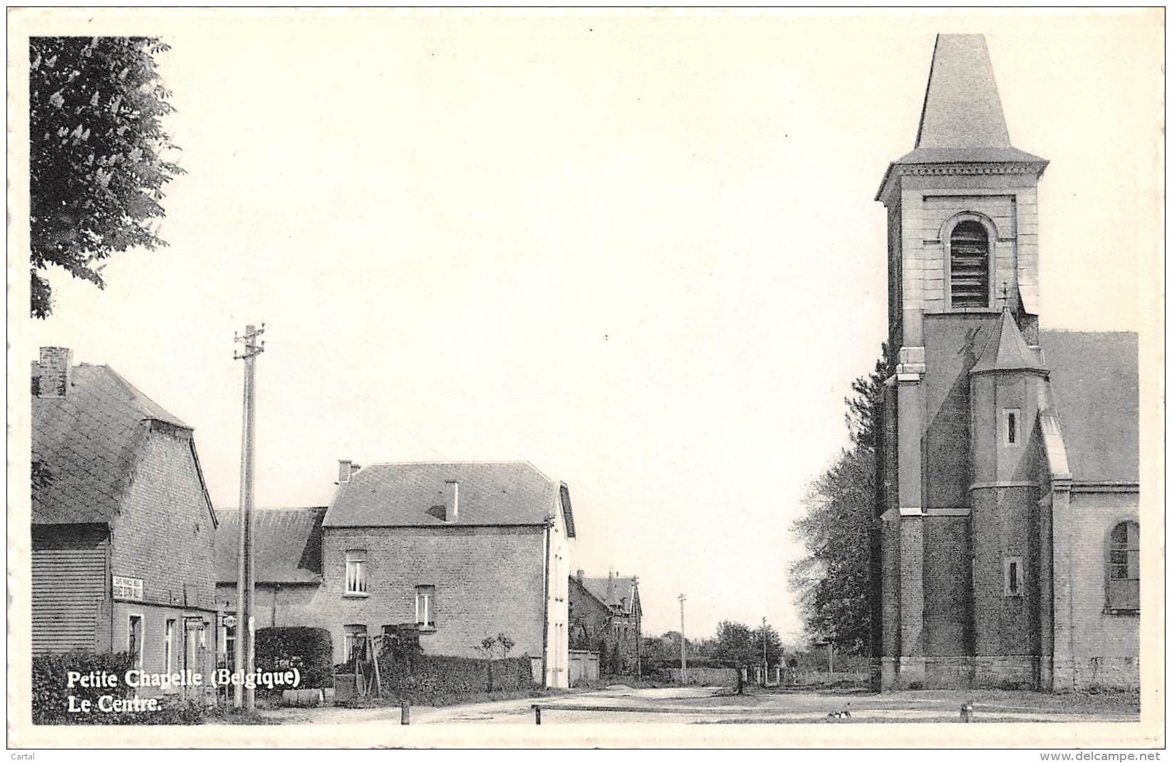 PETITE CHAPELLE - Le Centre - Couvin