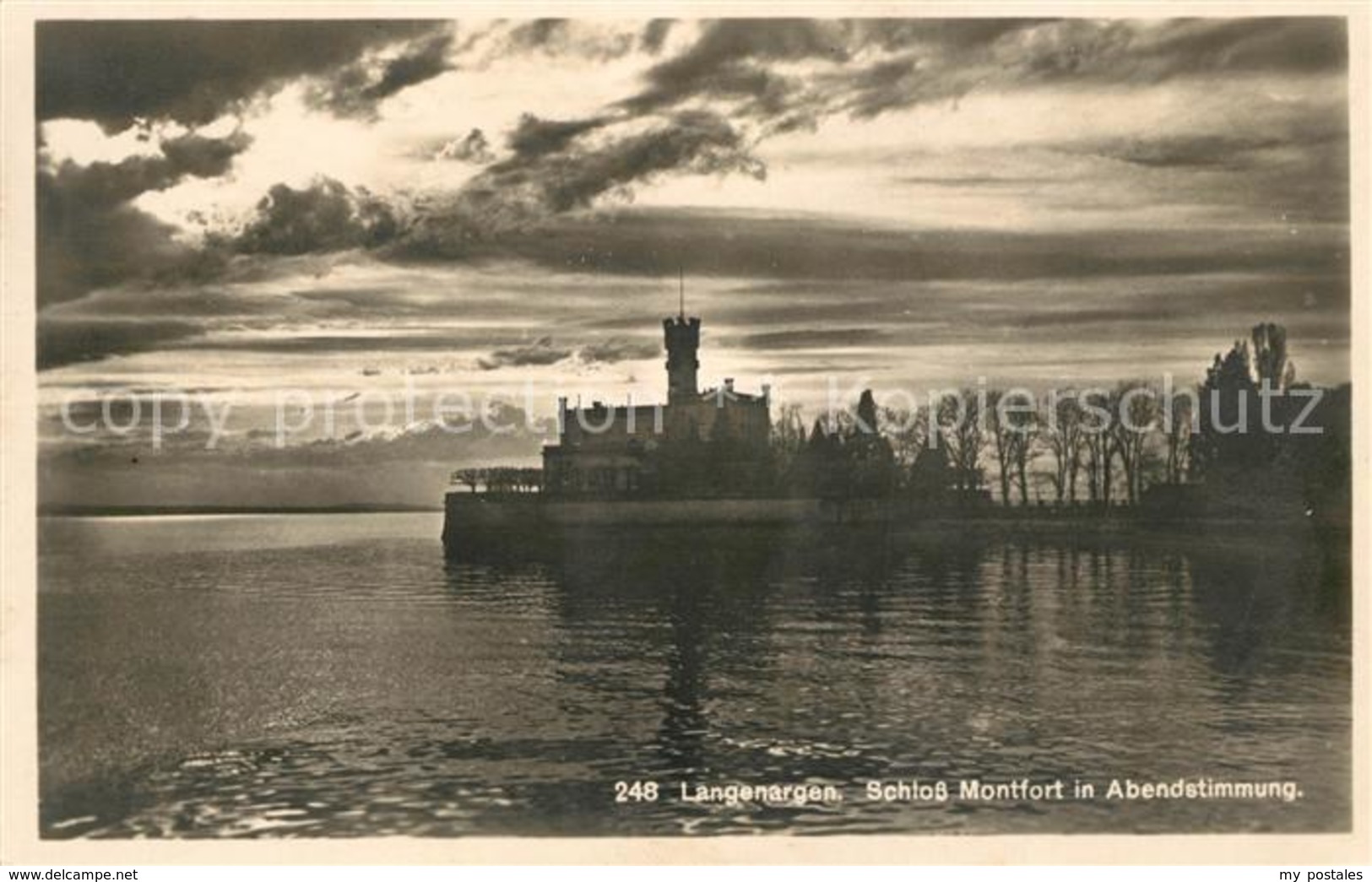 43148126 Langenargen Bodensee Schloss Montfort Abendstimmung Langenargen - Langenargen