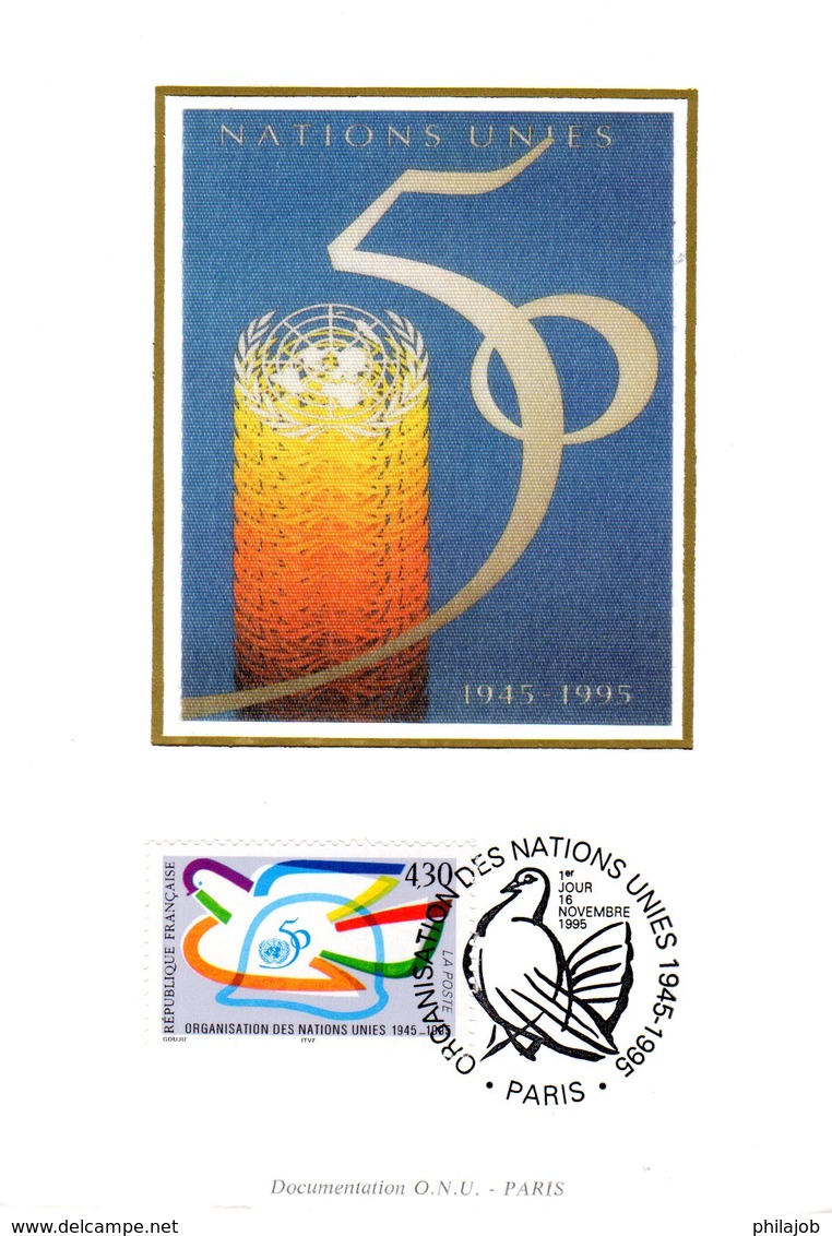 " 50 ANS DE L'ONU / COLOMBE DE LA PAIX " Sur Carte Maximum En Soie De 1995. N° YT 2975. Parfait état CM - Duiven En Duifachtigen