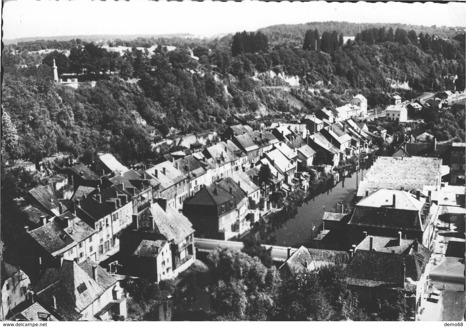 Isle Sur Le Doubs CPA CPSM 25 Doubs Vue Aérienne De..... Belle Photo Noir Et Blanc - Isle Sur Le Doubs