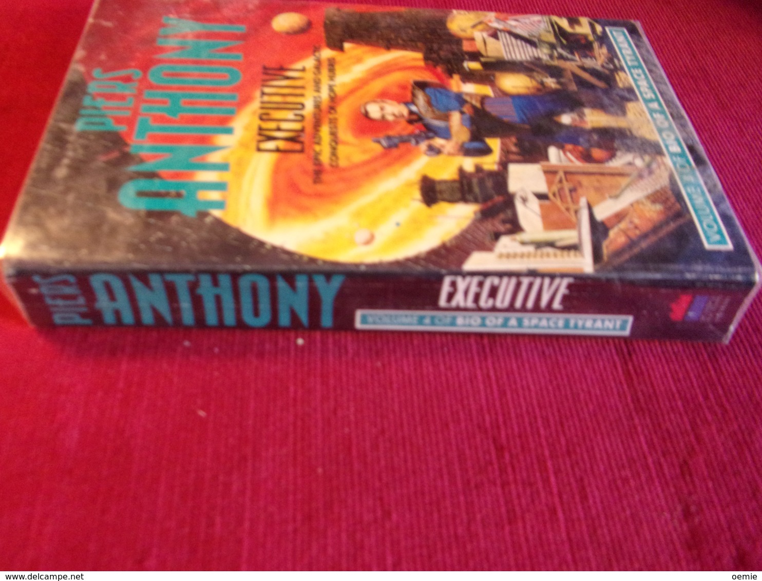 EXECUTIVE  VOLUME 4  °°°° PIERS ANTHONY - Science Fiction
