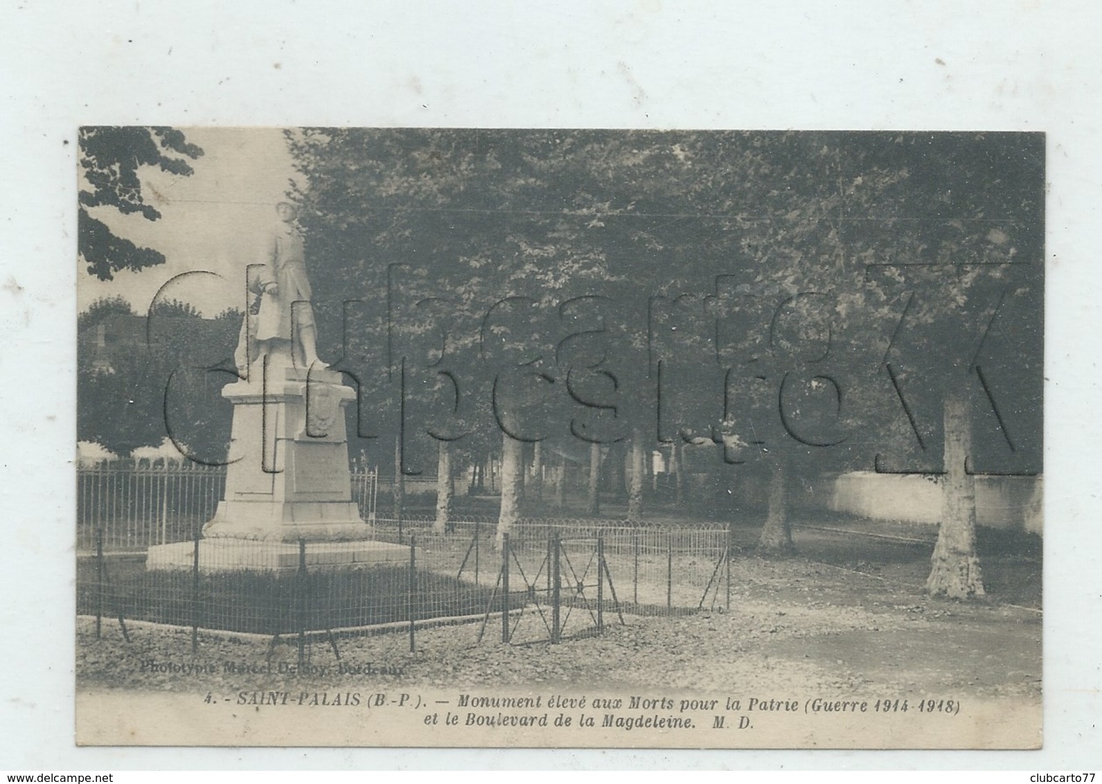 Saint-Palais (64) : Le Monument Aux Morts En 1920 PF - Saint Palais