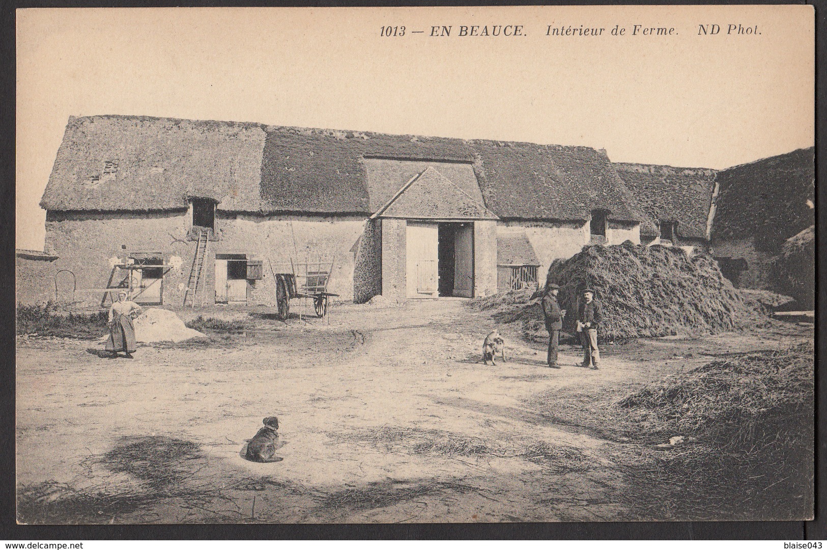 EN BEAUCE - Intérieur De Ferme - Fermes